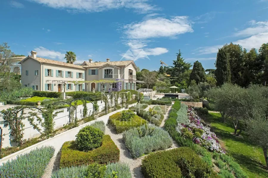 Cap d'Antibes - Magnifique propriété - 1