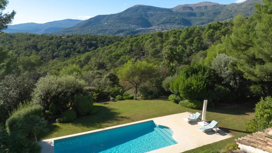 Proche Saint-Paul-de-Vence - Villa provençale dans un domaine sécurisé - 5 chambres - 2