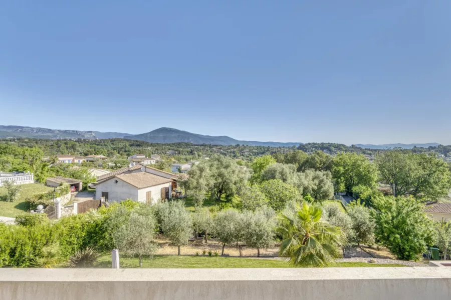 Valbonne - Villa contemporaine à pied du village - 4 chambres - 2