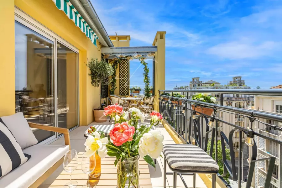 Penthouse d'Exception avec Terrasses Panoramiques – Nice Centre - 1