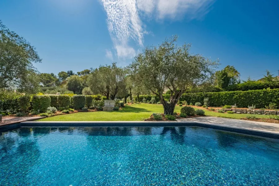 Mougins - Charmante villa contemporaine - 5 chambres - 2