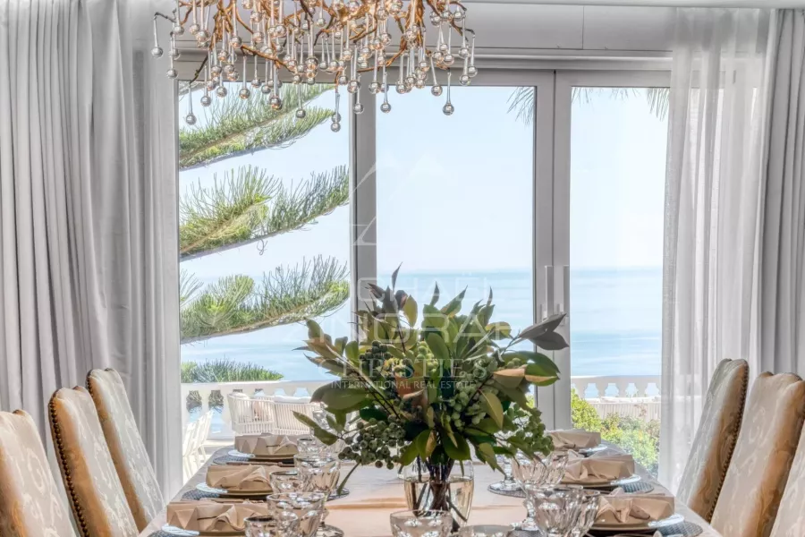 Roquebrune-Cap-Martin - Villa contemporaine d’exception à louer - 2