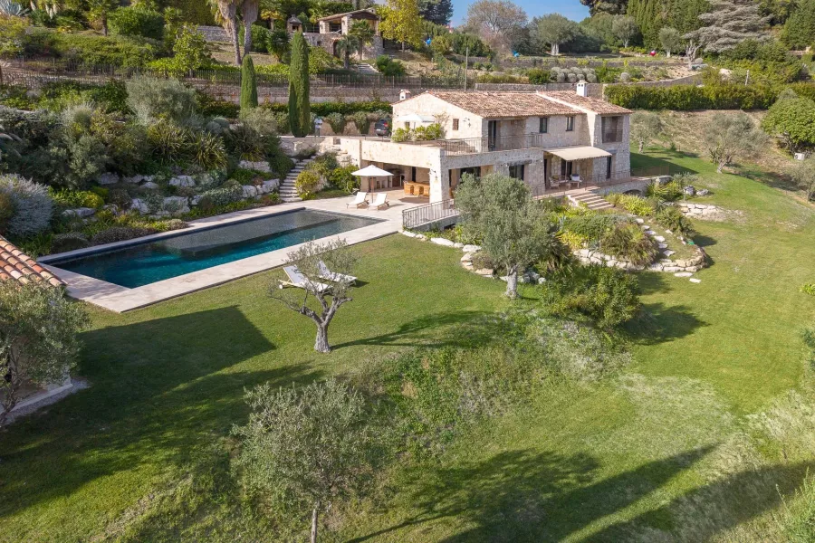 Proche Saint-Paul-de-Vence – Villa d’exception à Vence avec vue panoramique mer et collines – 5 chambres - 1