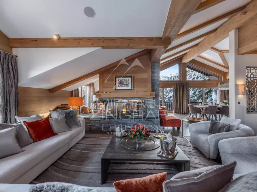 Chalet de Prestige à Courchevel – Luxe, Sérénité & Proximité des Pistes (565 m² – 12 personnes) - 2