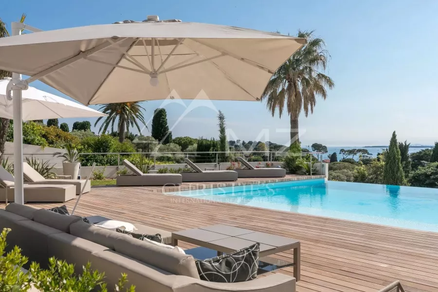 Cap d'Antibes - Villa moderne vue mer