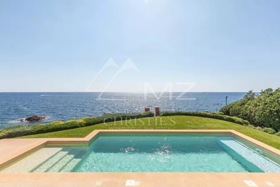 Proche Cannes - Villa pieds dans l'eau - 2